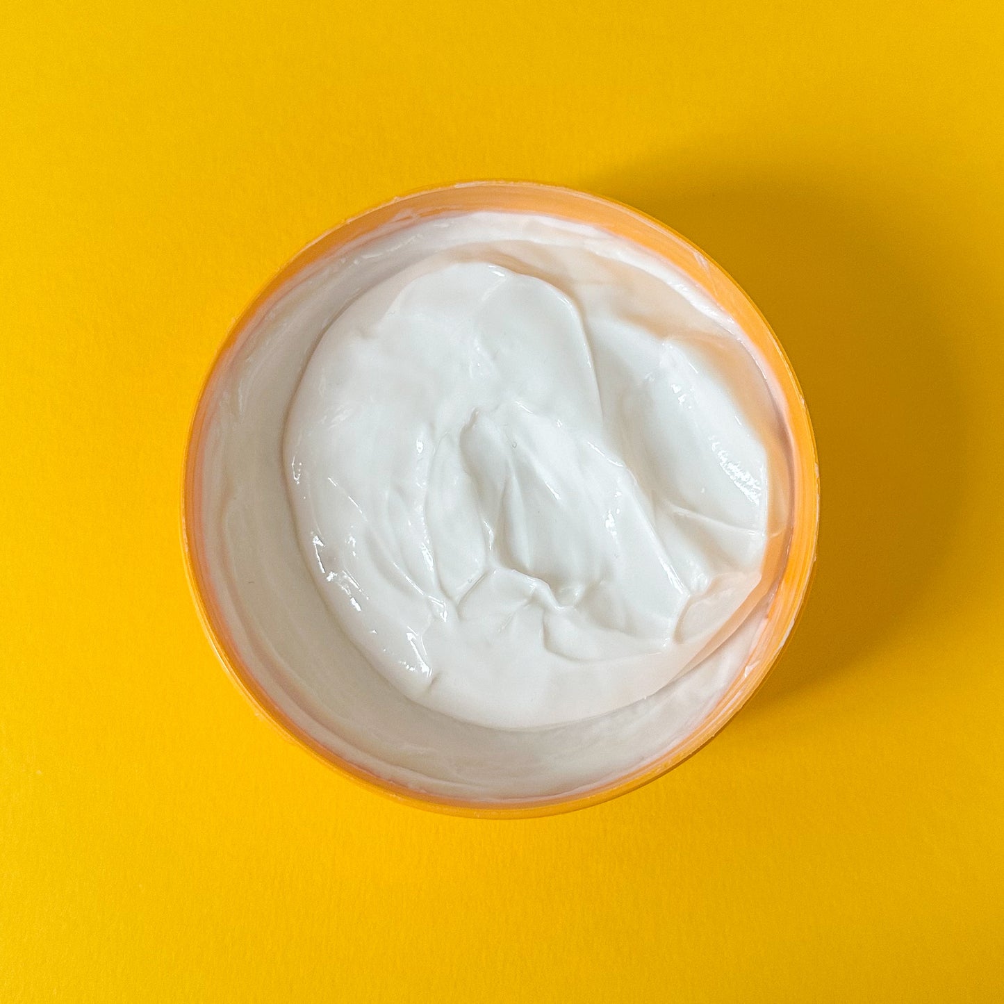 SUNNY BRAZILIAN LOVE GLOW BODY BUTTER - Voidemainen vartalovoide