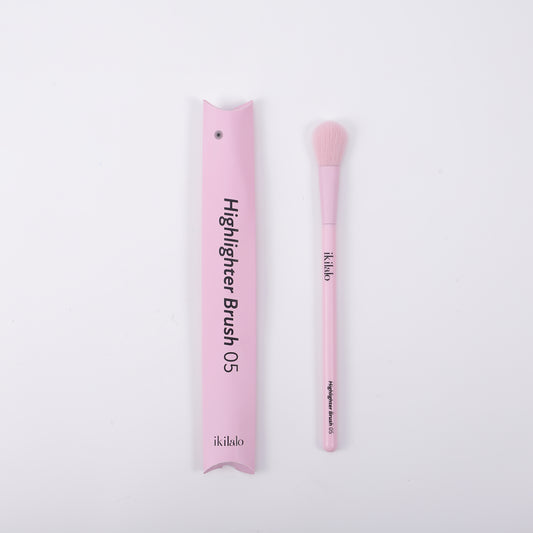 HIGHLIGHTER BRUSH - Korostussivellin
