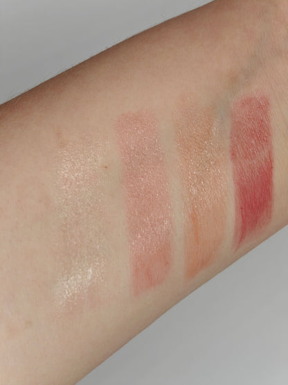 HYDRAMORPHOSIS TINTED LIP BALM - Sävyttävä huulivoide