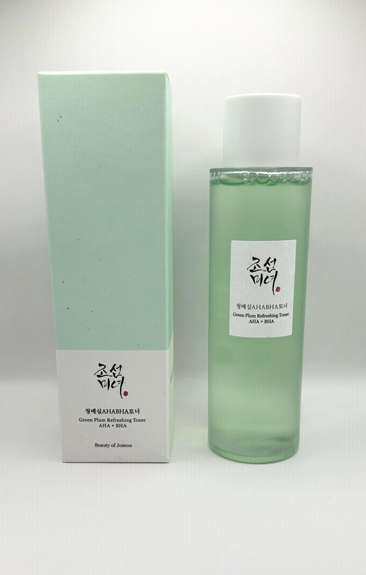 GREEN PLUM REFRESHING TONER AHA + BHA - Kuoriva kasvovesi